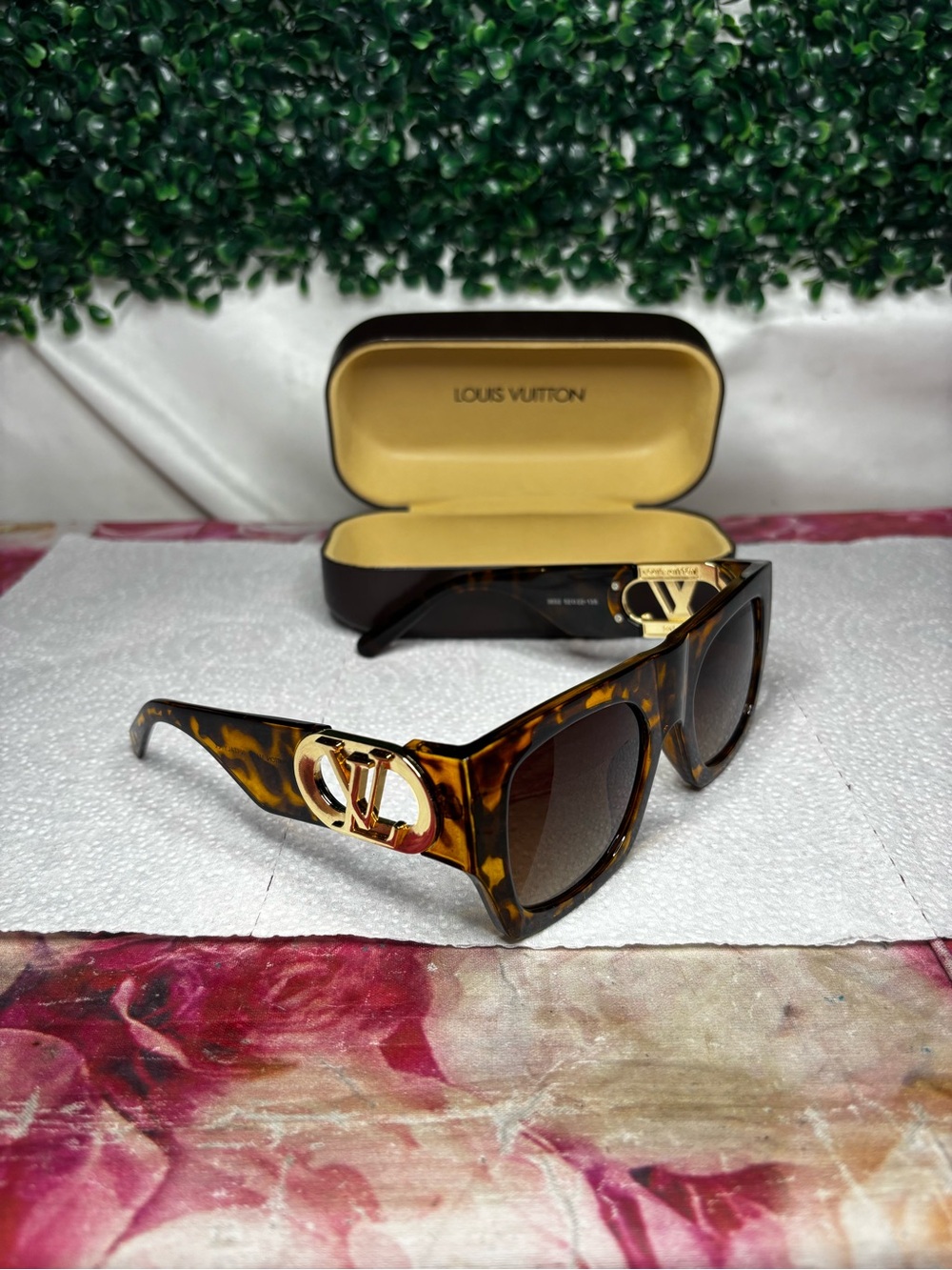 Louis Vuitton leopard print sunglasses